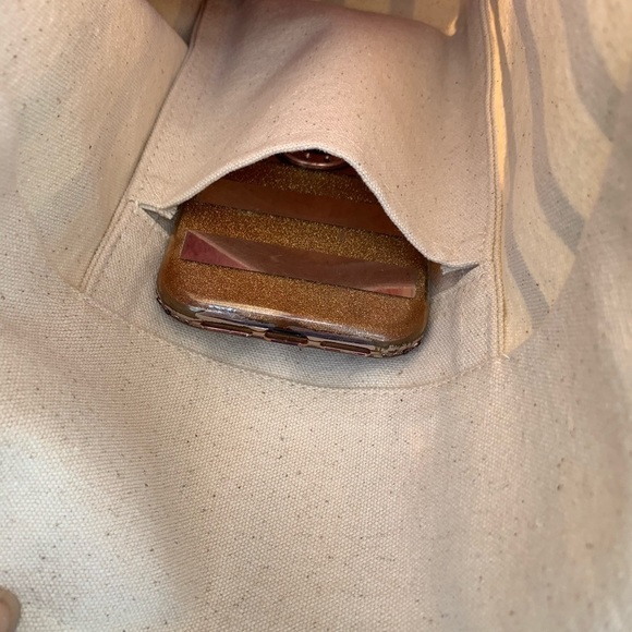 - “BEACH” EMBELLISHED STRIPED CANVAS TOTE - Picture 7 of 8